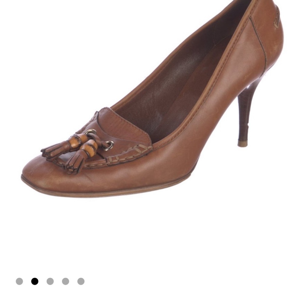 Gucci Brown Leather Heels with Tassel Detail